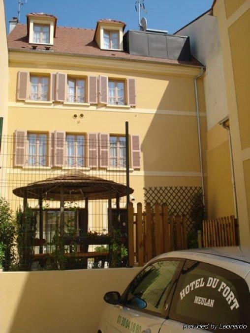 Hotel Du Fort Meulan-en-Yvelines Eksteriør billede
